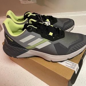 Adidas shoes size 11 brand new